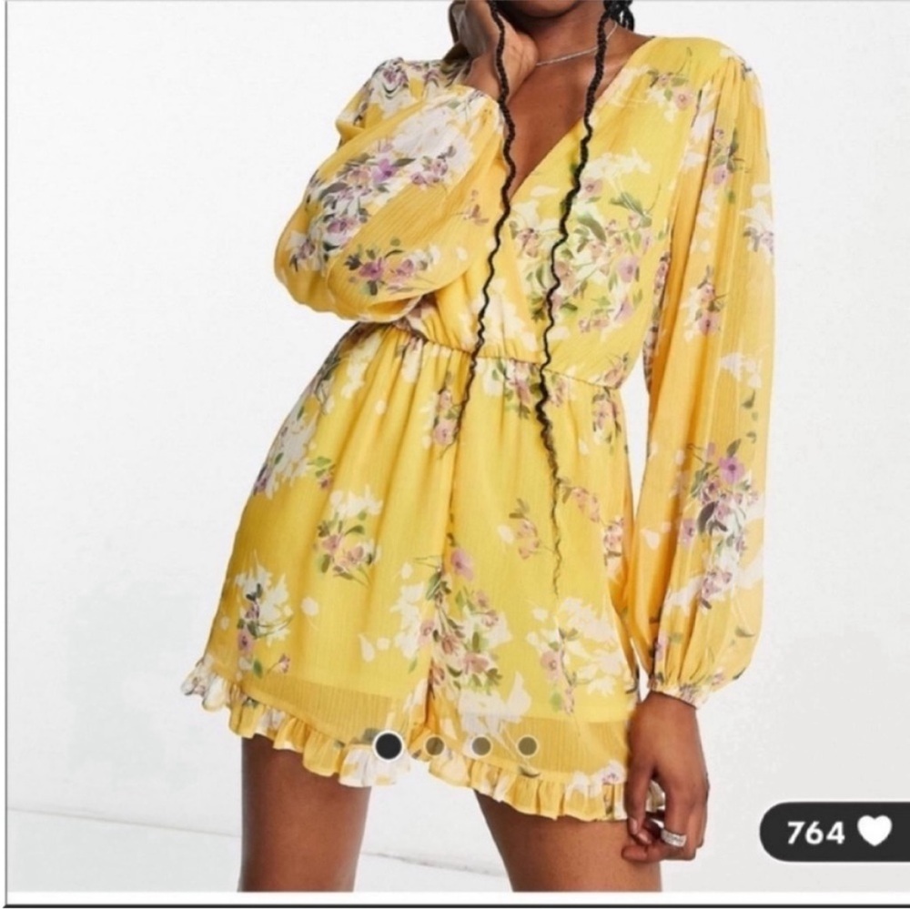 ASOS YELLOW LONG SLEEVED ROMPER YELLOW ROMPER